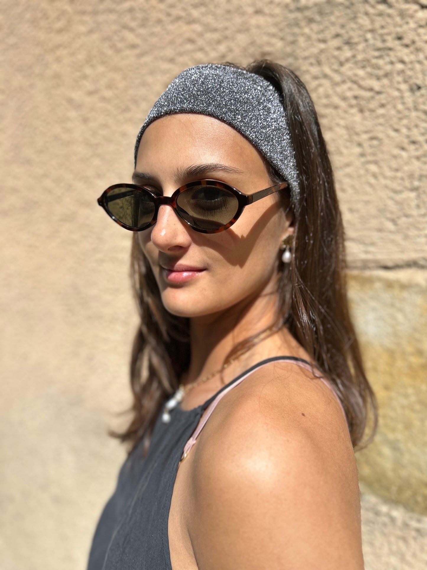 Bandeau noir brillant