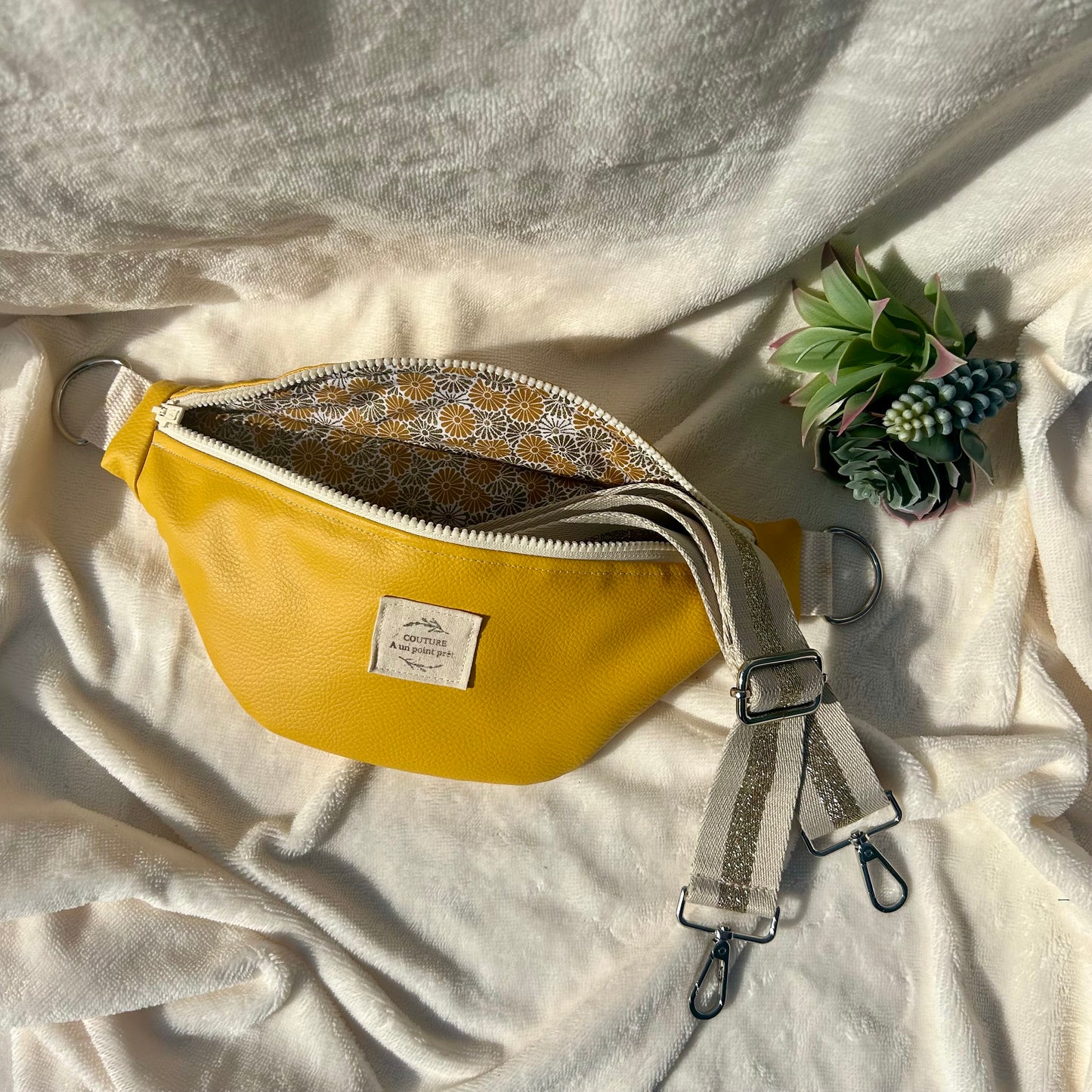 Banane similicuir jaune