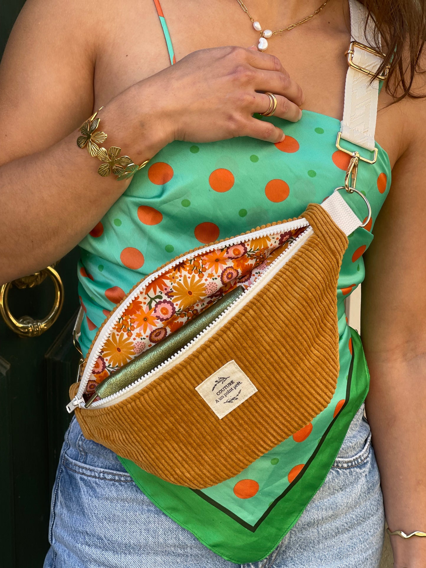 Banane velours camel